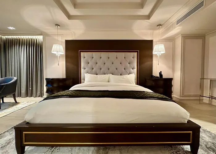 Grand Regal Hotel Davao
